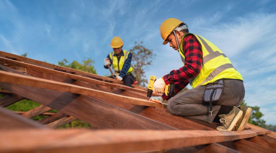 Professional residential roofers in Alpha, OH